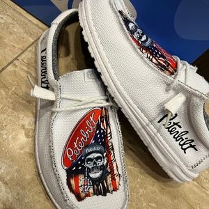 Custom Peterbilt Hey dudes